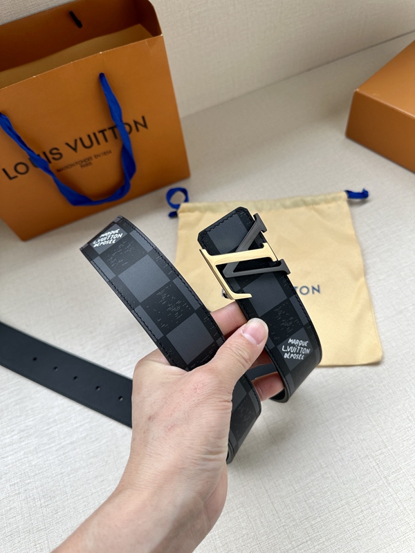 激安ルイヴィトンベルト内部構造